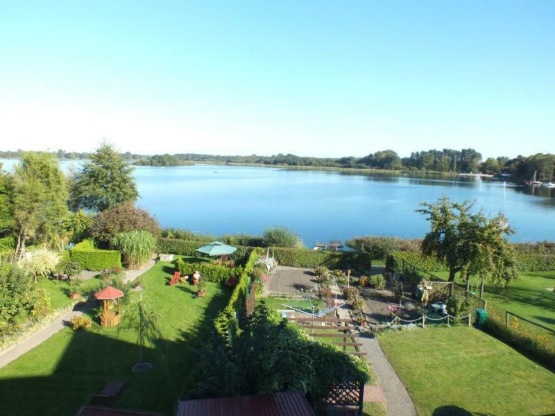 Schaalseeblick Zarrentin am Schaalsee Exterior photo